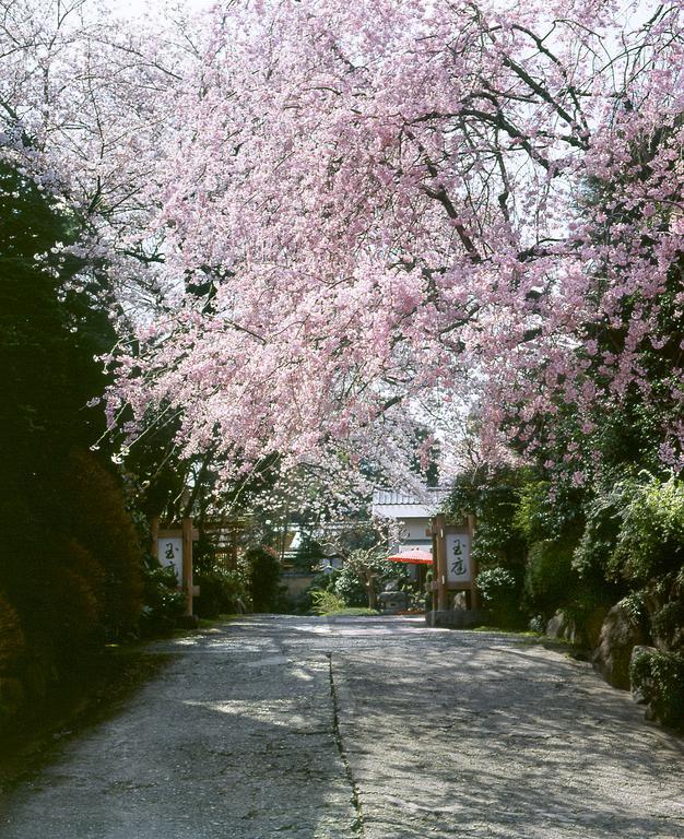 Отель Gyokutei Хаконе Экстерьер фото