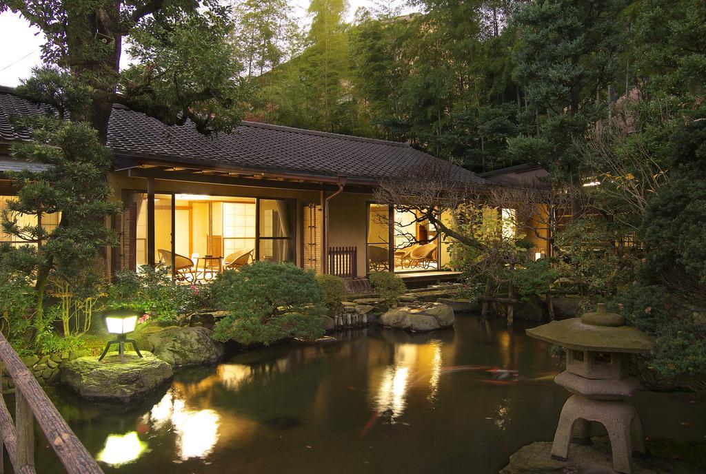 Отель Gyokutei Хаконе Экстерьер фото